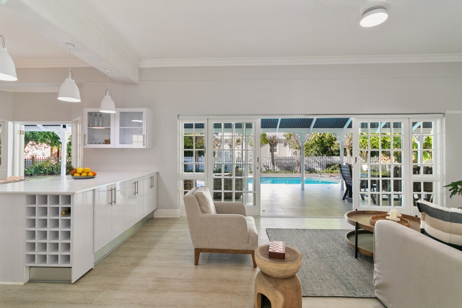 4 Bedroom Property for Sale in Belvidere Estate Western Cape
